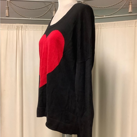 Torn by Ronny Kobo Jovia Heart Sweater - Picture 4 of 11